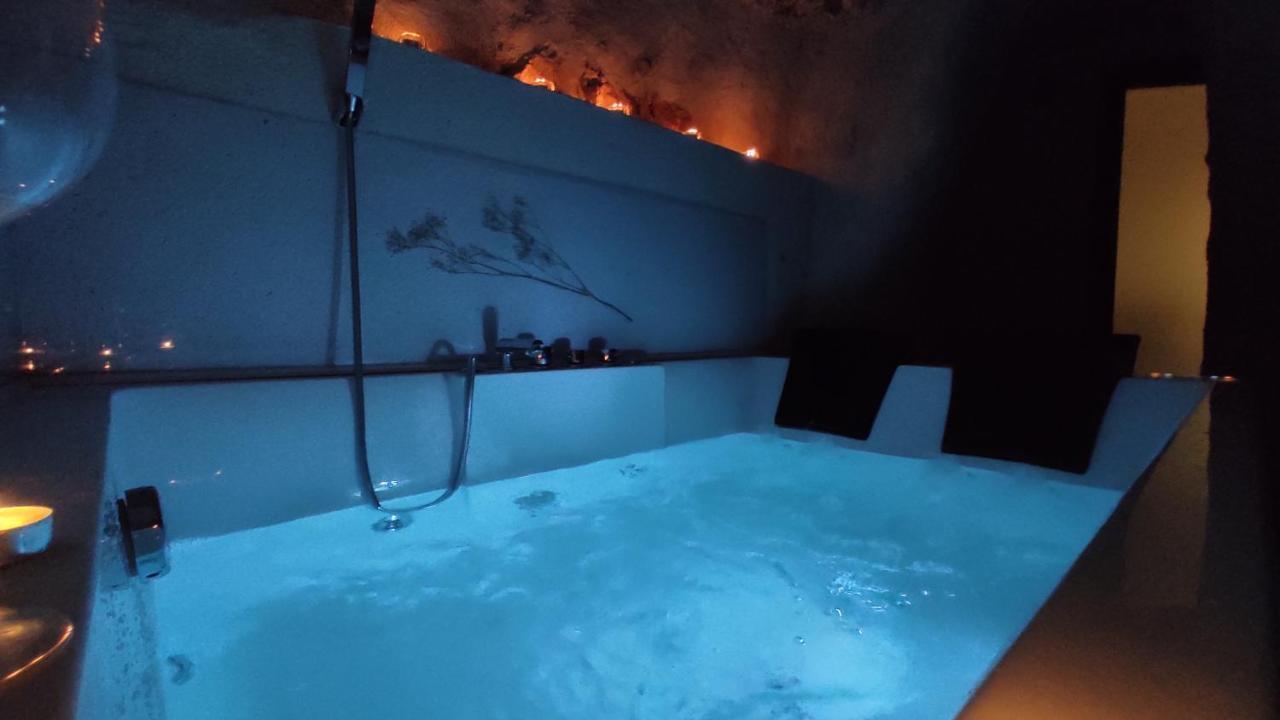 Chinchón Las Cuevas Del Agua מראה חיצוני תמונה